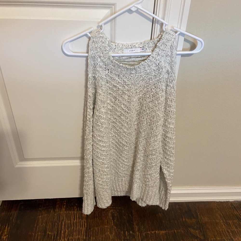 Sweater - Picture 2 of 4